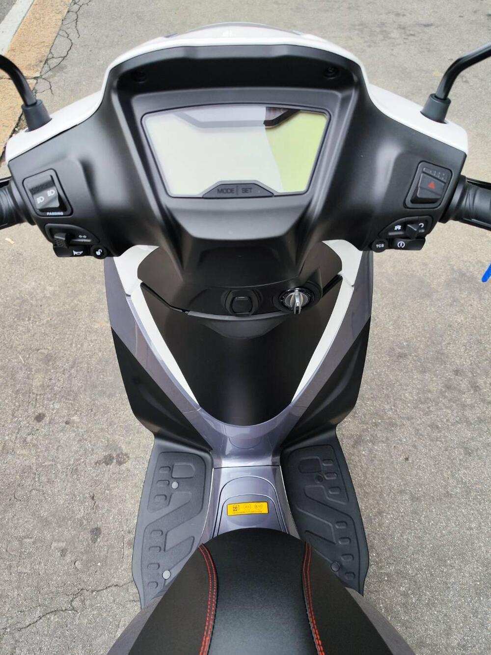 Morbidelli SC125LX (2024 - 26) (9)