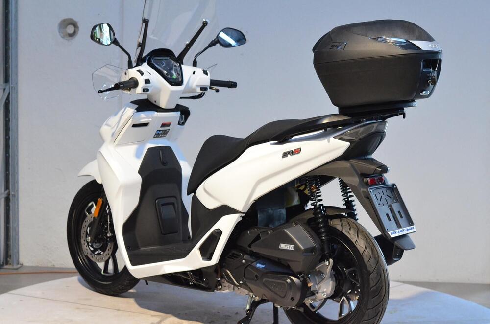 Voge Sfida SR16 125 (2025) (15)