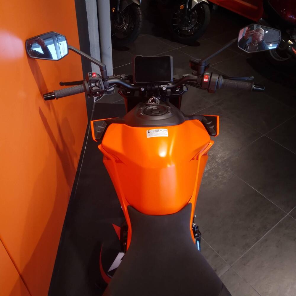 KTM 990 Duke (2024 - 26) (3)