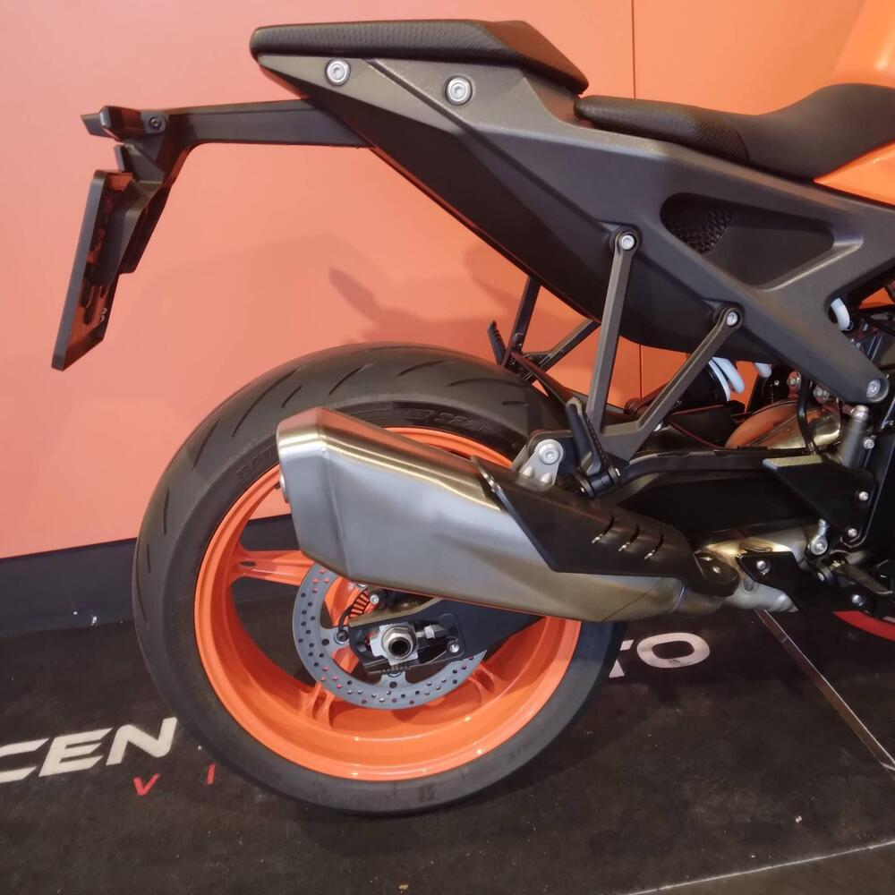 KTM 990 Duke (2024 - 26) (6)