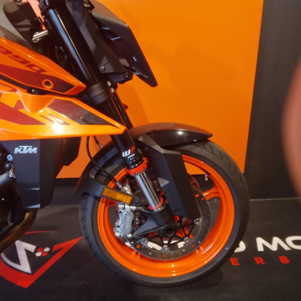 KTM 990 Duke (2024 - 26) (7)