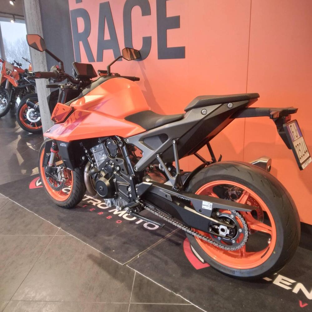 KTM 990 Duke (2024 - 26) (12)