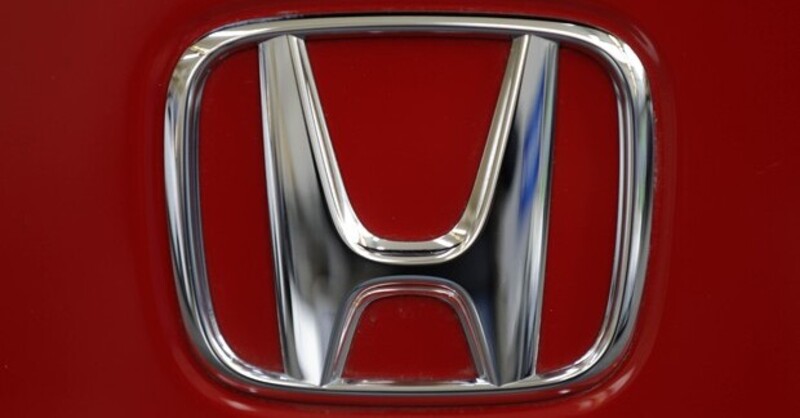 Honda, basta pensione obbligatoria per i senior: sono preziosi per la sfida elettrica