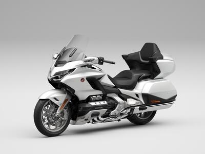 Honda Goldwing compie 50anni, mezzo secolo per consolidare un&rsquo;identit&agrave; unica