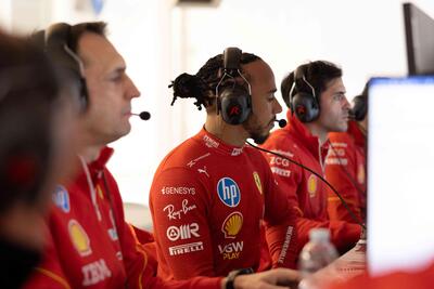 F1. Ferrari, Hamilton: "Guidare per la prima volta una vettura della Scuderia &egrave; una delle sensazioni pi&ugrave; belle della mia vita". In pista anche Leclerc 