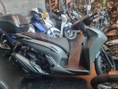 Honda SH 350i Sport (2025) nuova