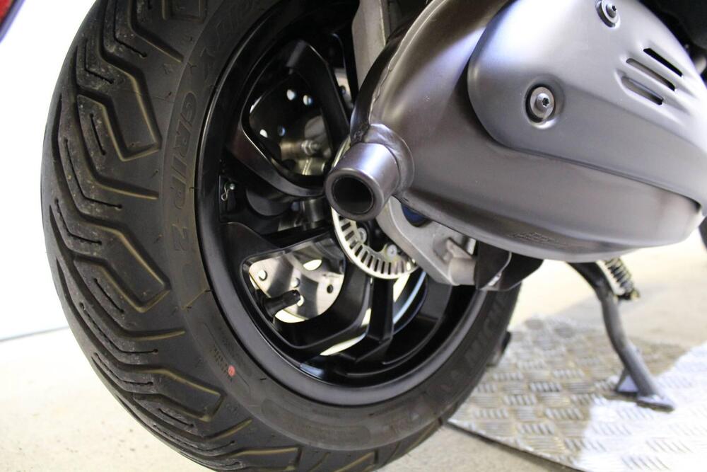 Vespa GTV 300 Hpe (2023 - 25) (6)