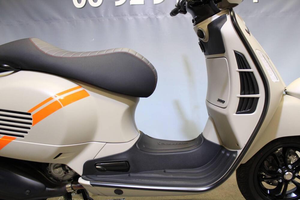 Vespa GTV 300 Hpe (2023 - 25) (9)