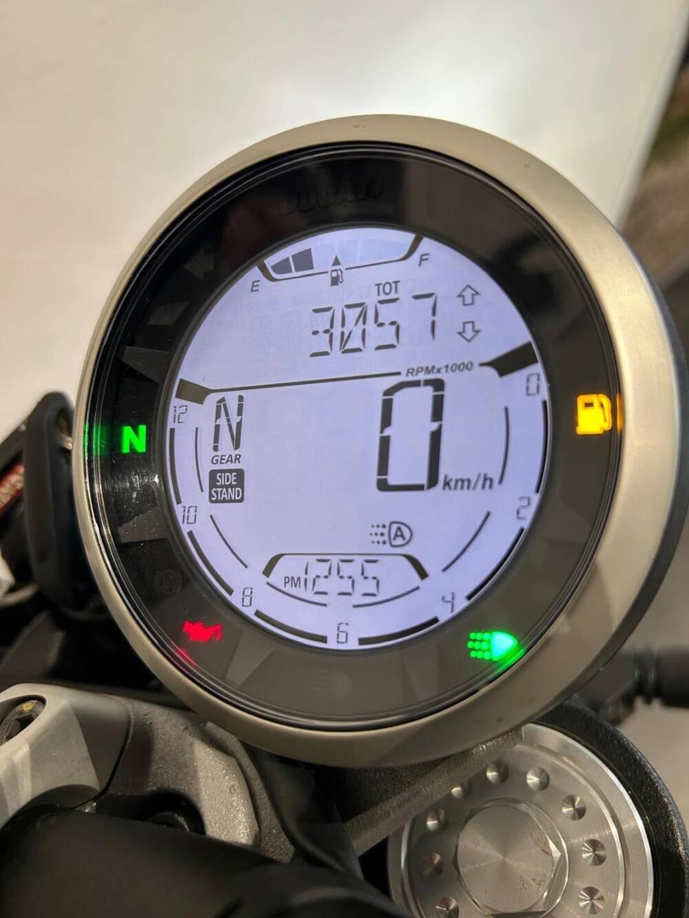 Ducati Scrambler 800 Urban Motard (2022) (12)