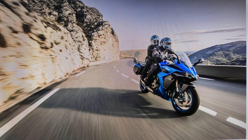 Suzuki GSX-S1000GT (2022 - 24) (2)