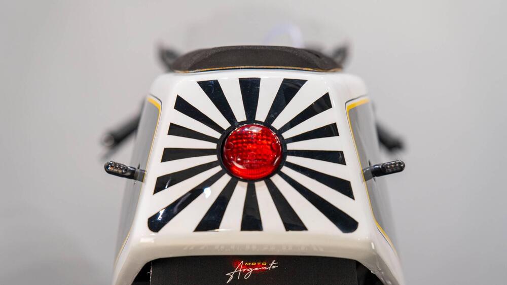 Suzuki GSX R 750 (1992 - 93) (17)