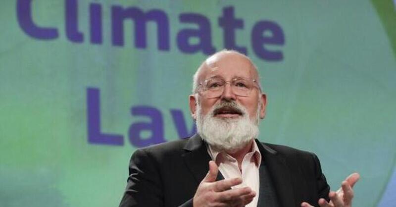 Scandalo alla Commissione Europea: soldi per il Green Deal di Timmermans agli attivisti [VIDEO]
