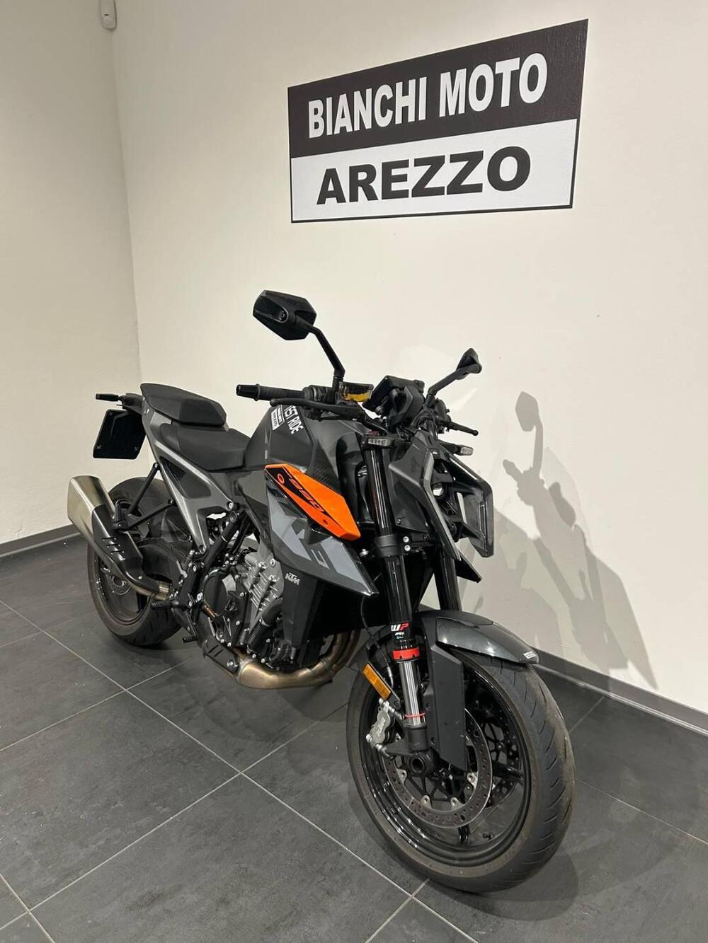 KTM 990 Duke (2024 - 26)