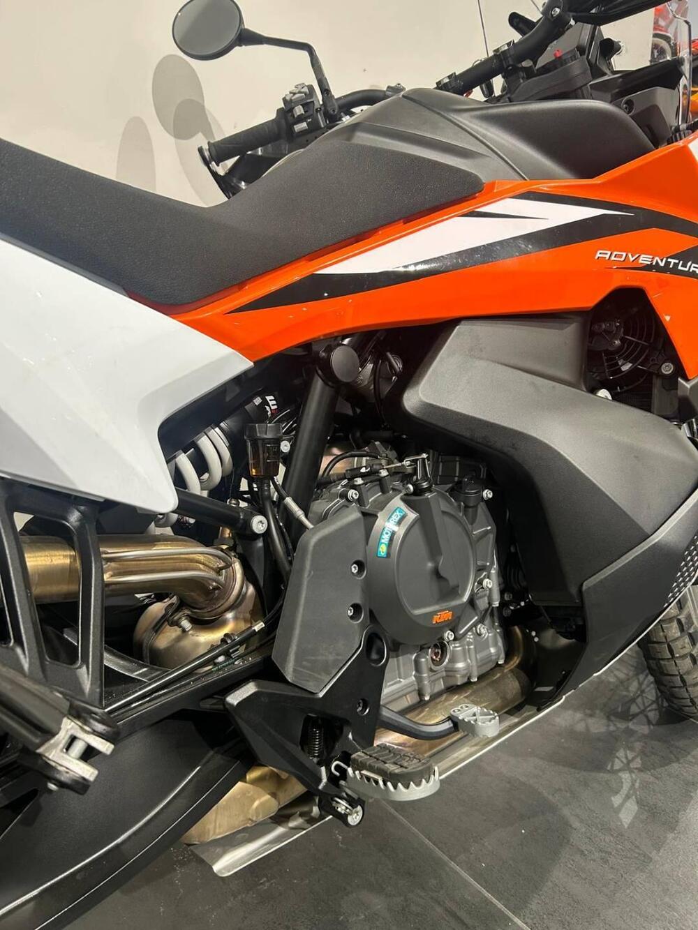 KTM 890 Adventure (2023 - 26) (4)