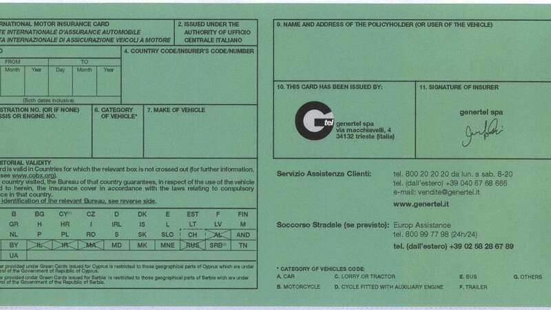 Viaggiare in auto all&#039;estero: la carta verde. Cosa &egrave; e a cosa serve