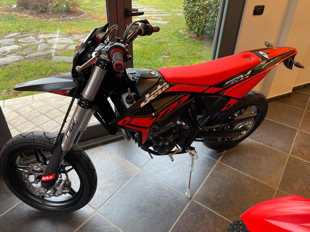 Betamotor RR 125 4T Motard T (2023 - 24) (2)