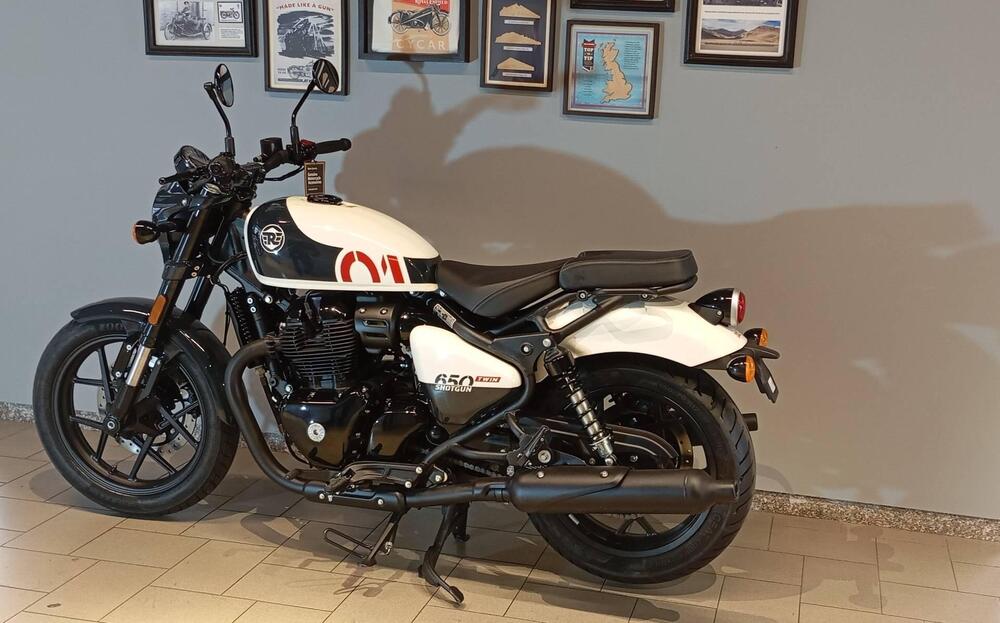 Royal Enfield Shotgun 650 (2024 - 26) (17)