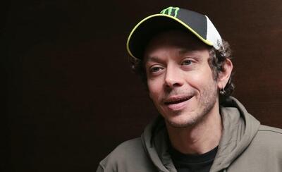 MotoGP 2025. Valentino Rossi sul 2025 per il suo team: "Le aspettative sono alte. Vogliamo fare podi, vincere qualche gara e finire bene in campionato"