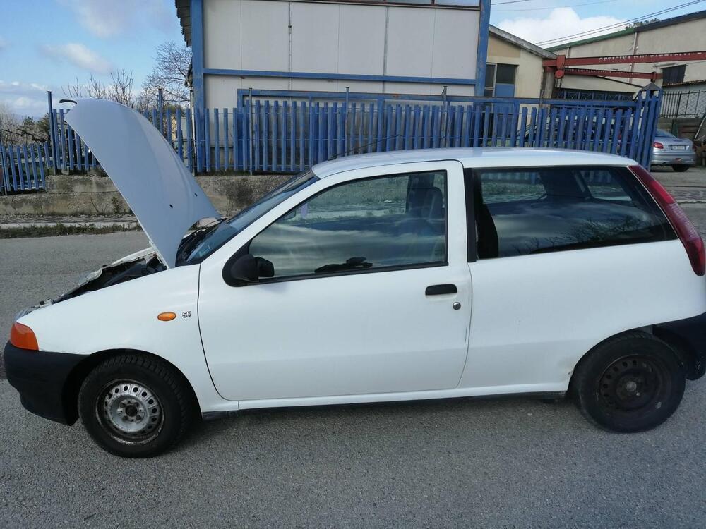 Fiat Punto usata a Campobasso (10)