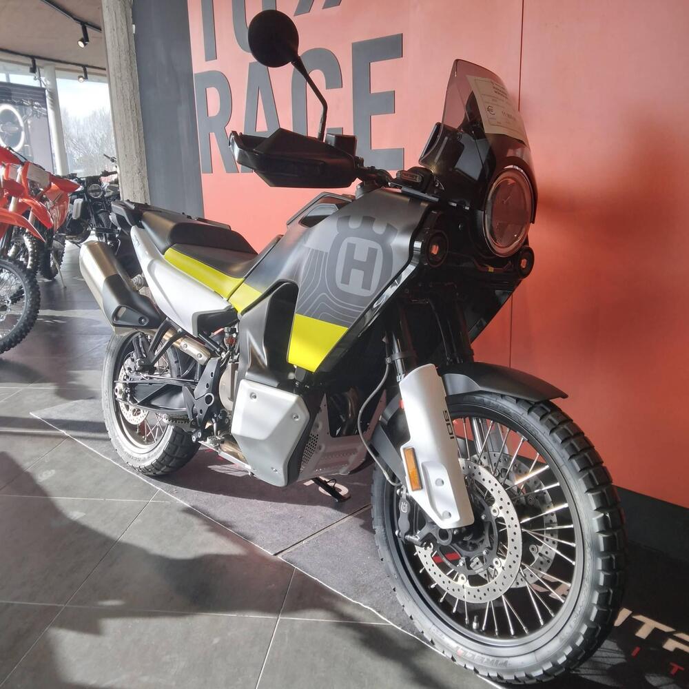 Husqvarna Norden 901 (2022 - 25) (7)