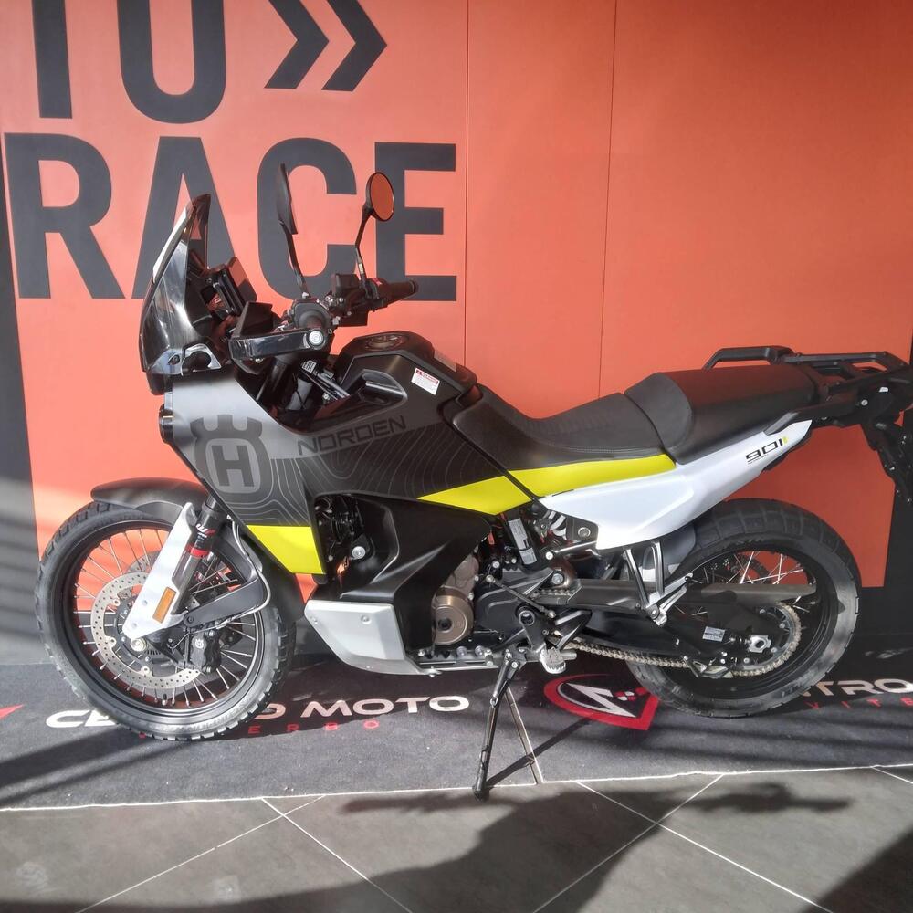 Husqvarna Norden 901 (2022 - 25) (9)