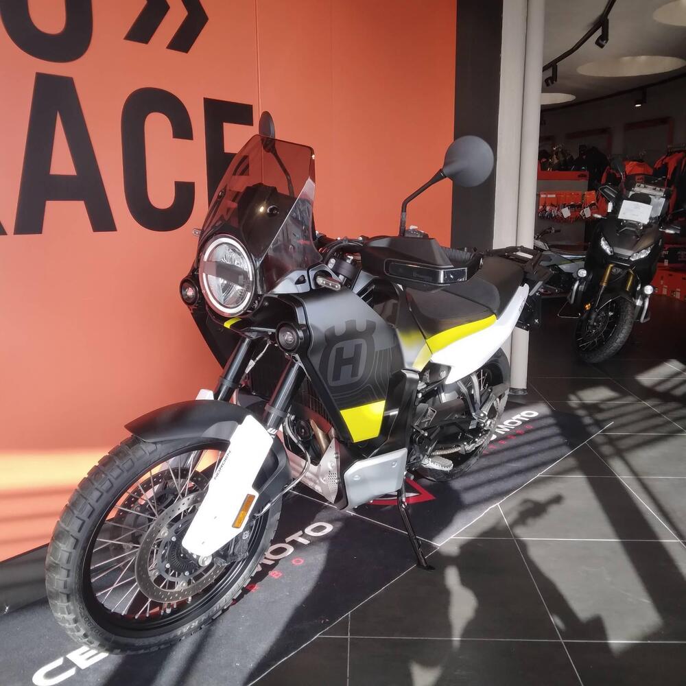 Husqvarna Norden 901 (2022 - 25) (10)