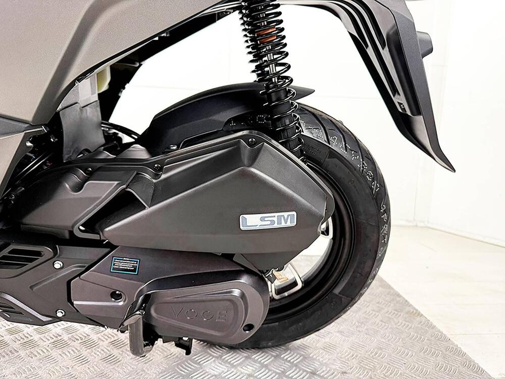 Voge Sfida SR16 125 (2025 - 26) (15)