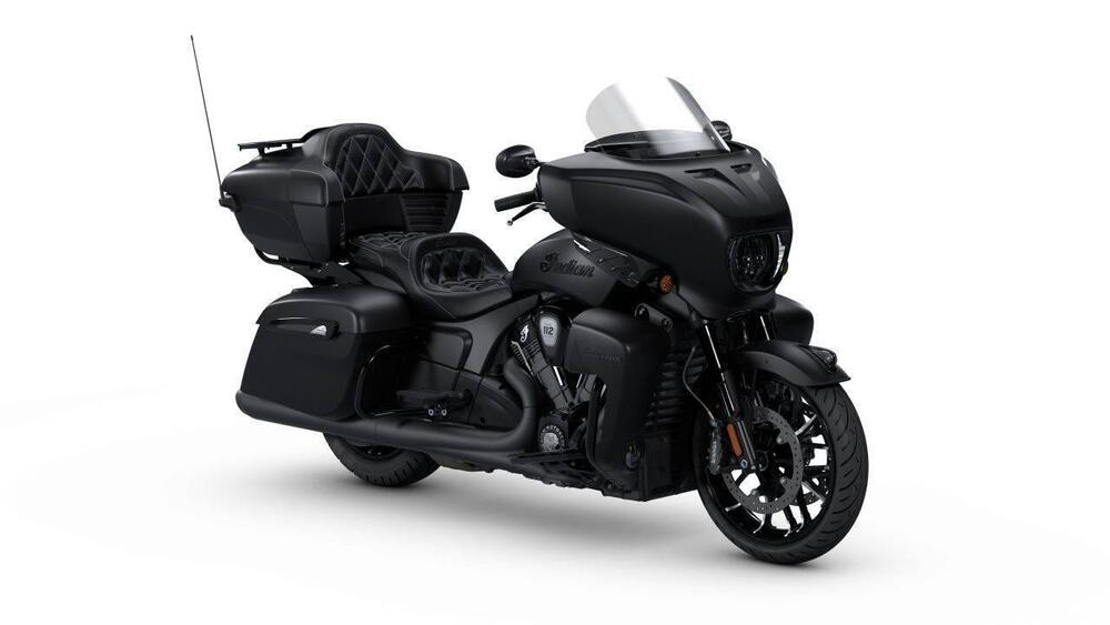 Indian Roadmaster 1834 Powerplus Dark Horse (2025) (4)