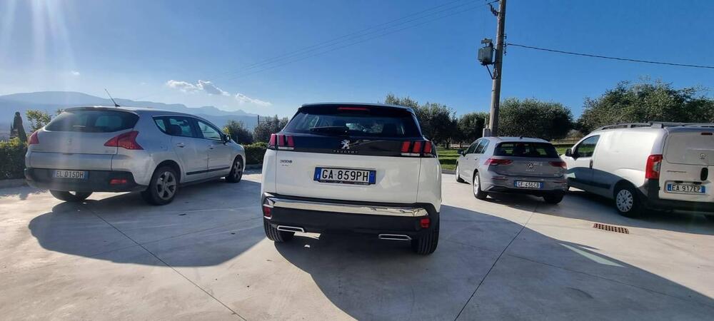 Peugeot 3008 usata a Caserta (6)