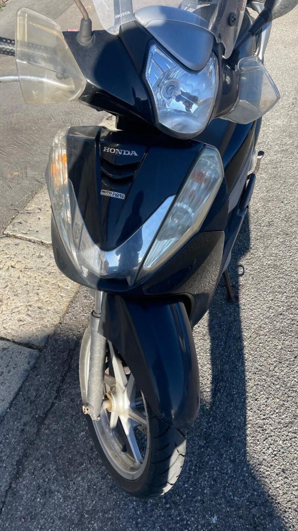 Honda SH 300 i ABS (2013 - 14) (3)