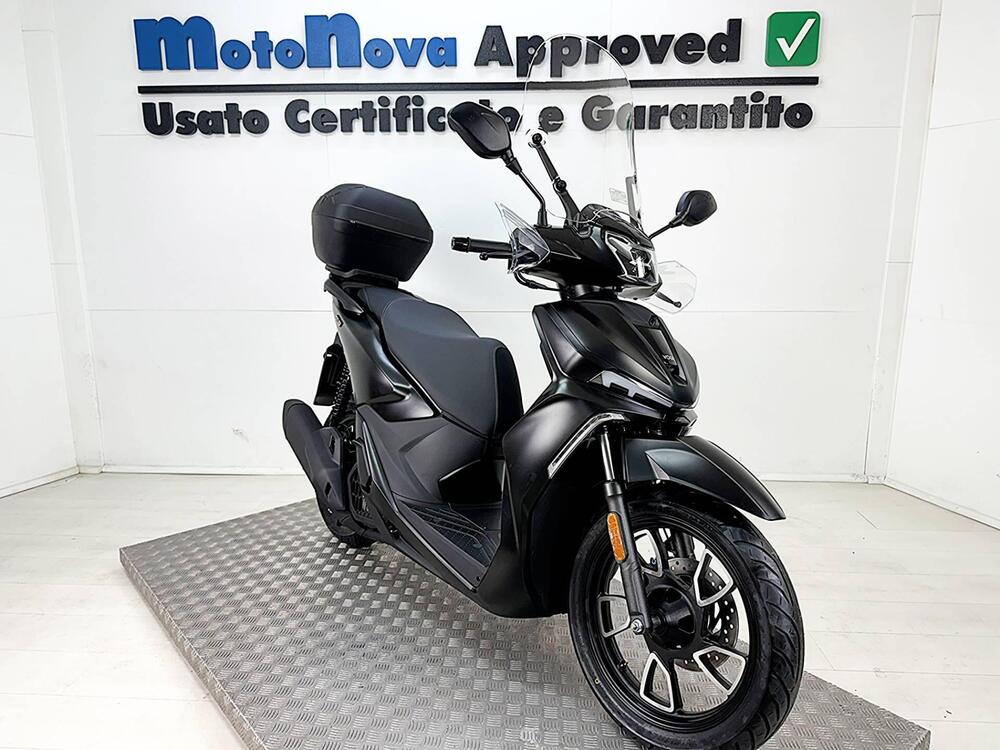 Voge Sfida SR16 125 (2025) (3)