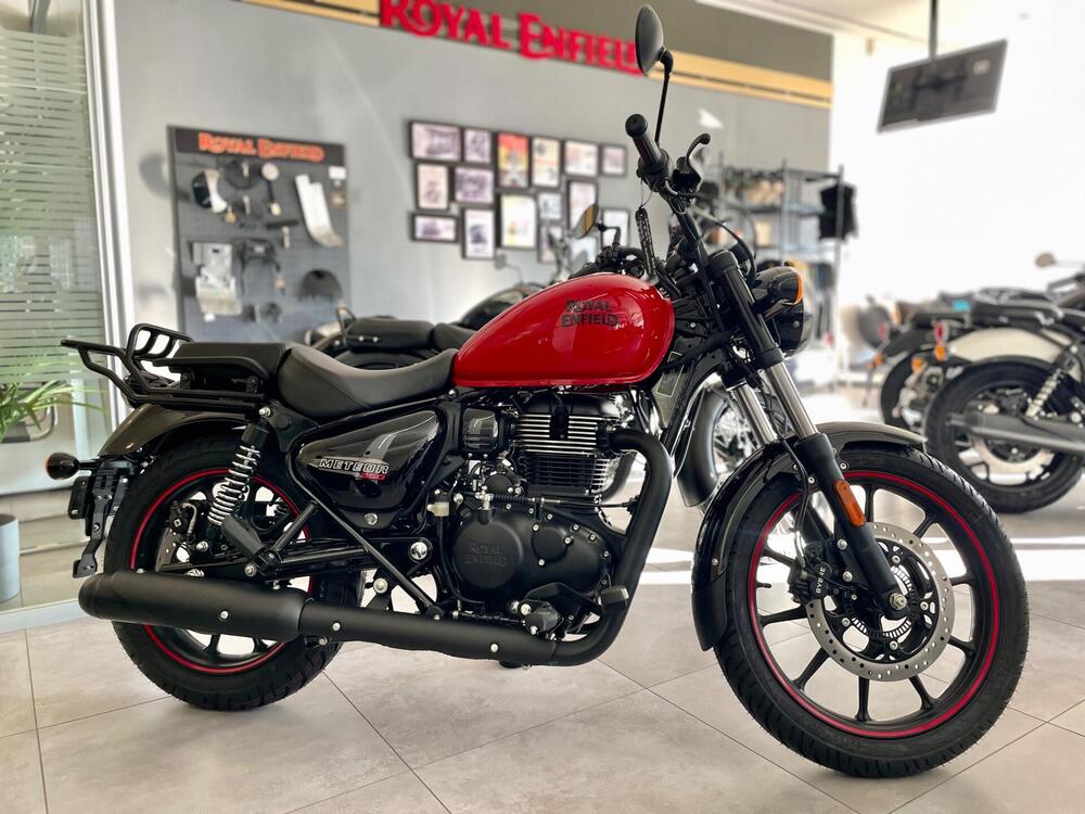 Royal Enfield Meteor 350 Fireball (2021 - 25)