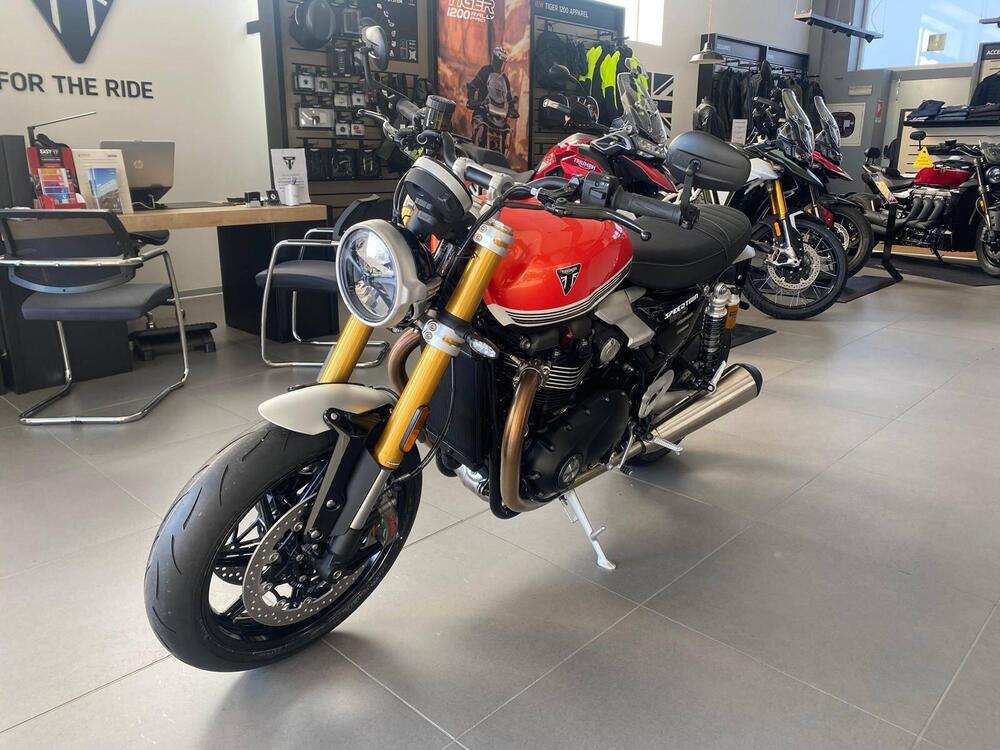 Triumph Speed Twin 1200 RS (2025 - 26) (4)