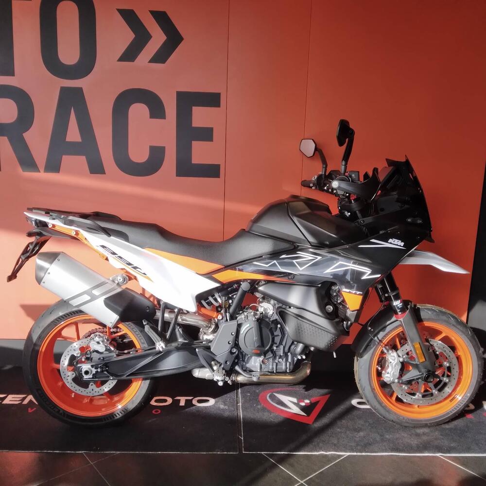 KTM 890 SMT (2023 - 26)