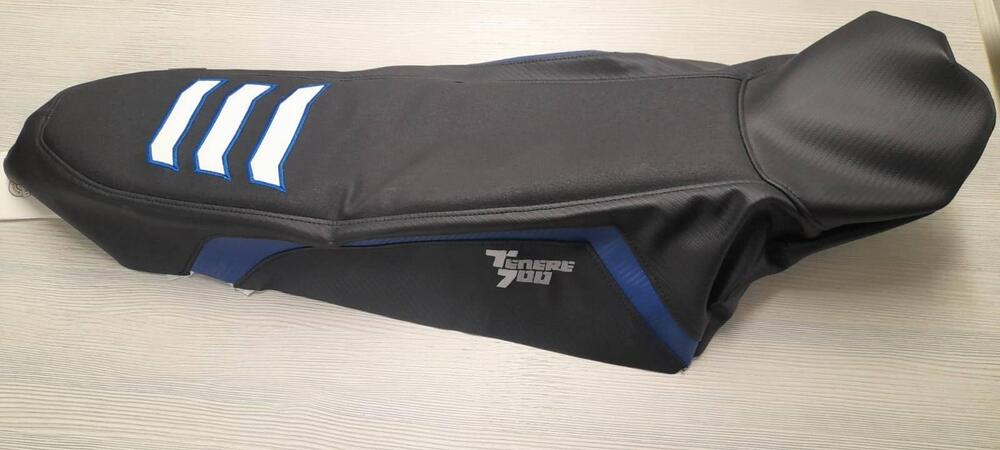 Rivestimento sella compatibile Yamaha Tenere 700 ( Tappezzeria Italia