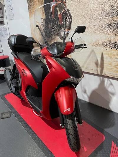 Honda SH 350i Sport (2025) nuova