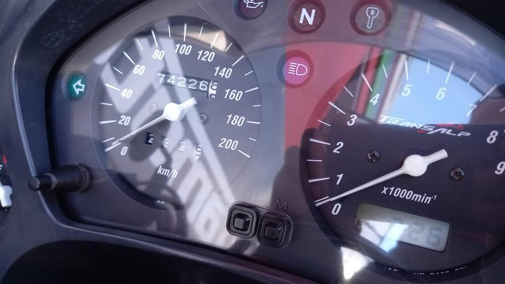 Honda Transalp XL 650V (2000 - 04) (4)