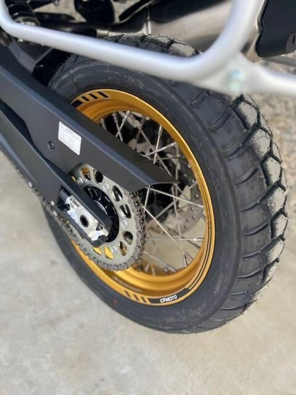 CFMOTO 800MT Explore (2023 - 25) (7)