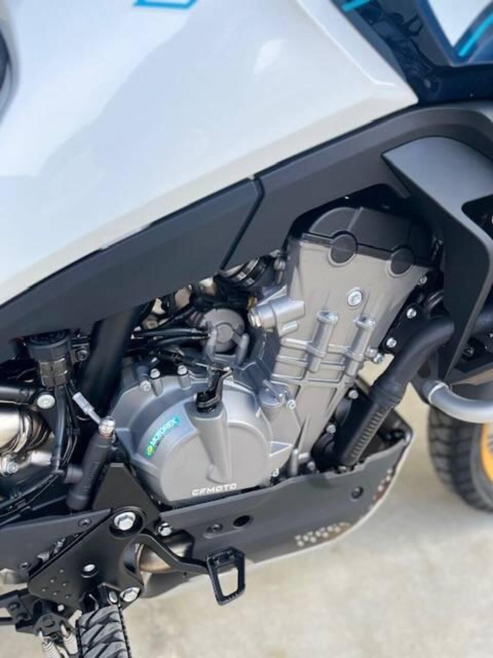 CFMOTO 800MT Explore (2023 - 25) (19)