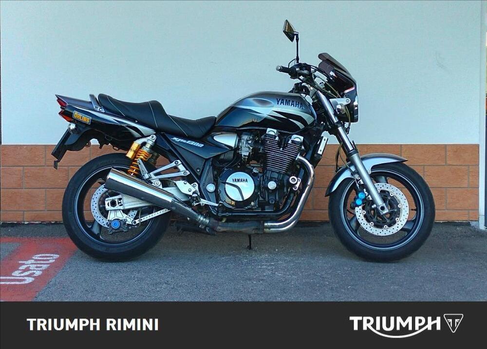 Yamaha XJR 1300 SP (1999 - 04) (2)