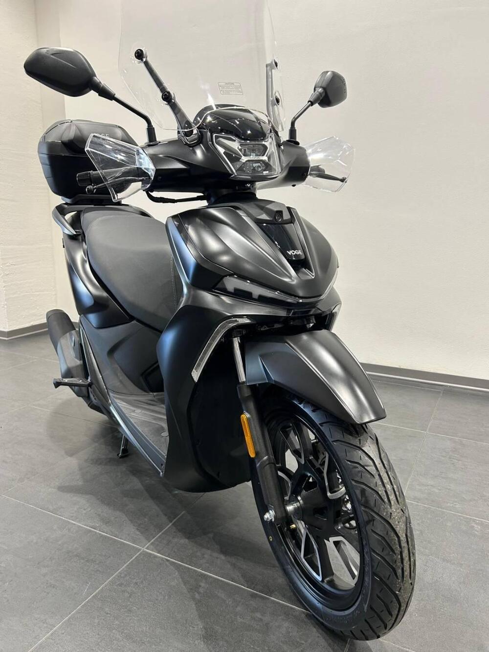 Voge Sfida SR16 125 (2025 - 26) (2)
