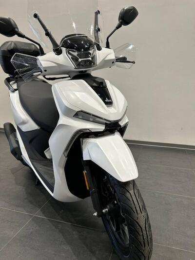 Voge Sfida SR16 125 (2025) nuova