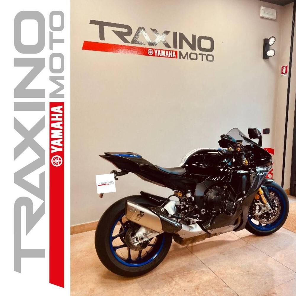 Yamaha YZF R1M (2020 - 25) (3)