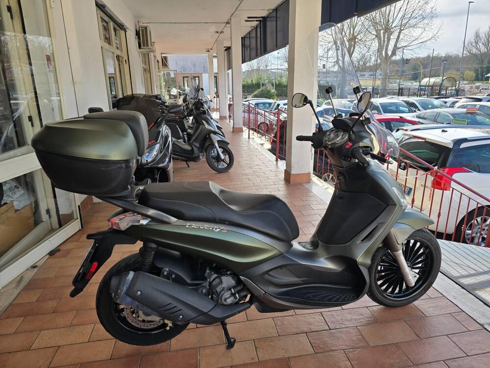 Piaggio Beverly 300 S i.e. ABS-ASR (2016 - 20) (6)