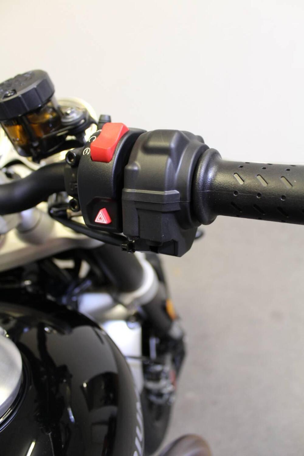 Triumph Speed Twin 1200 (2021 - 24) (11)