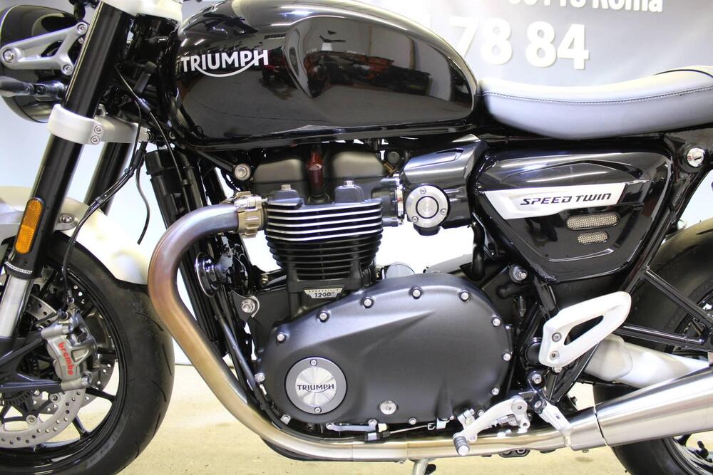 Triumph Speed Twin 1200 (2021 - 24) (16)