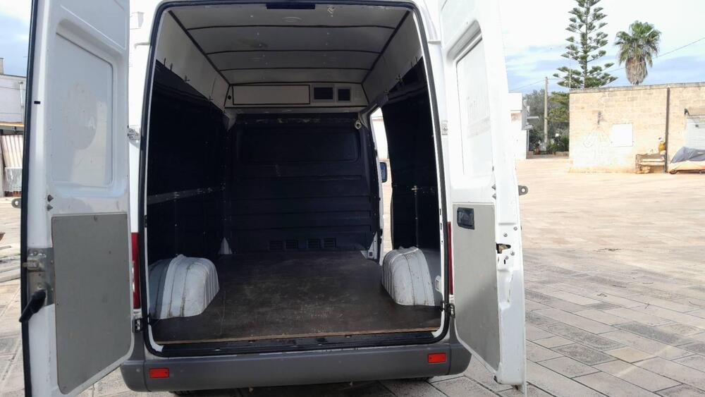 Mercedes-Benz Sprinter usata a Brindisi (6)