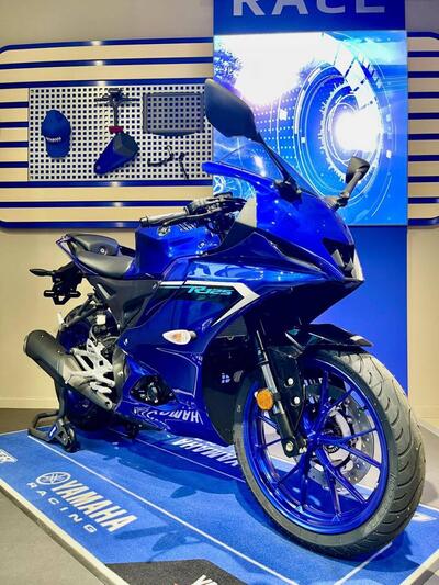 Yamaha YZF R125 (2023 - 25) nuova