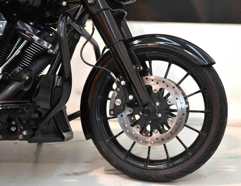 Harley-Davidson 114 Street Glide Special (2019 - 20) - FLHXS (7)