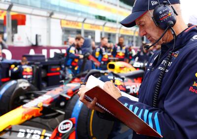 F1. Le difficoltà della RB20 sono frutto dalla poca esperienza della Red Bull? Adrian Newey aveva capito tutto già nel 2023: Ero preoccupato, loro no